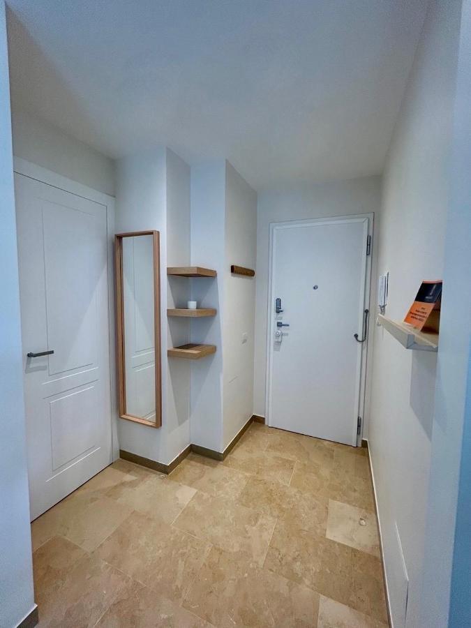 Appartement King's - Quiet And Refined In The Heart Of *